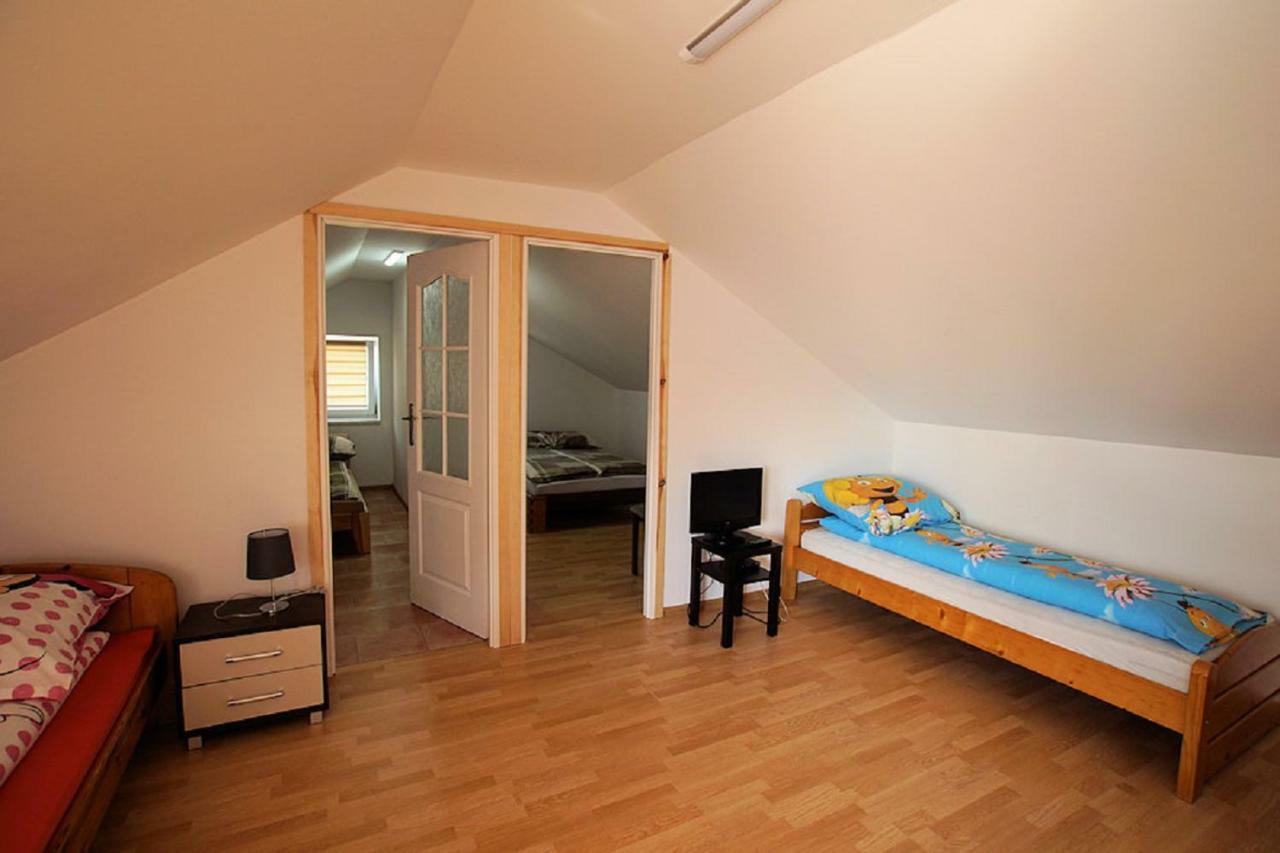 Agroturystka Na Polanie Apartment Swieta Katarzyna  Bagian luar foto