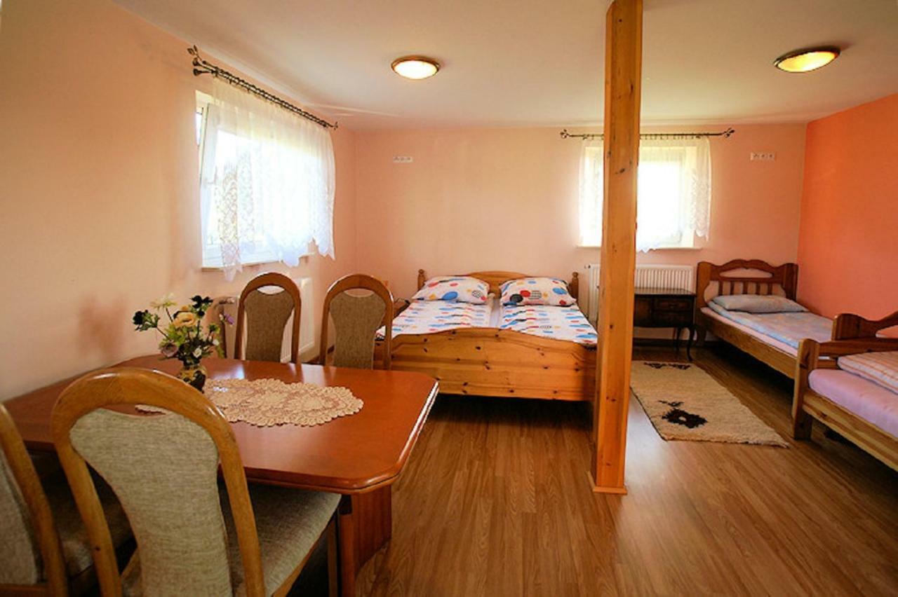 Agroturystka Na Polanie Apartment Swieta Katarzyna  Bagian luar foto