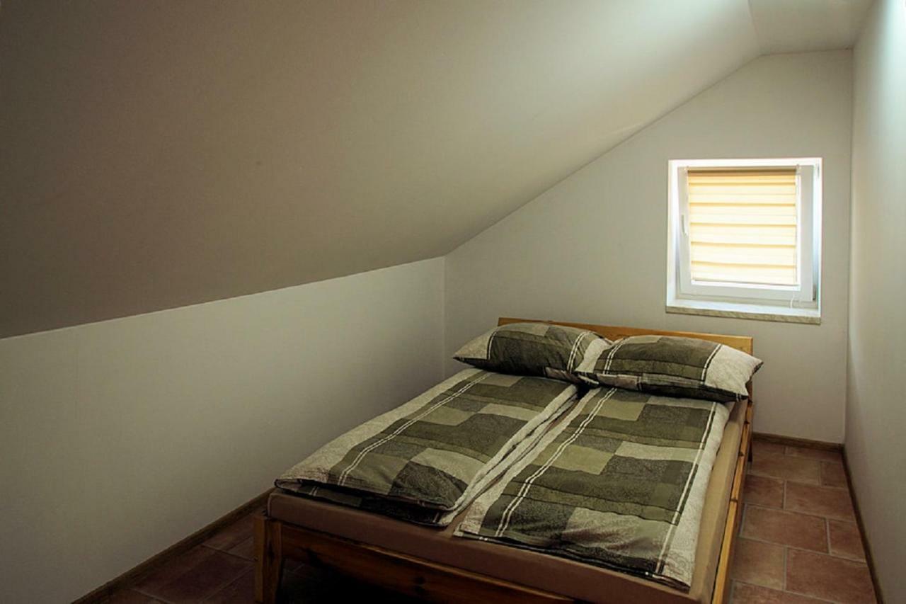 Agroturystka Na Polanie Apartment Swieta Katarzyna  Bagian luar foto