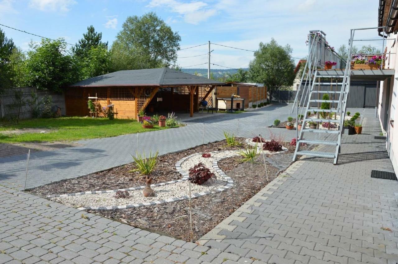 Agroturystka Na Polanie Apartment Swieta Katarzyna  Bagian luar foto
