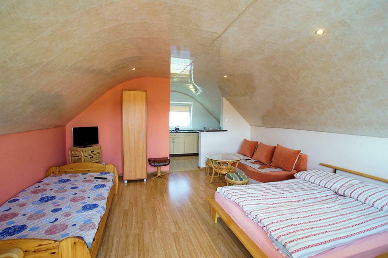 Agroturystka Na Polanie Apartment Swieta Katarzyna  Bagian luar foto